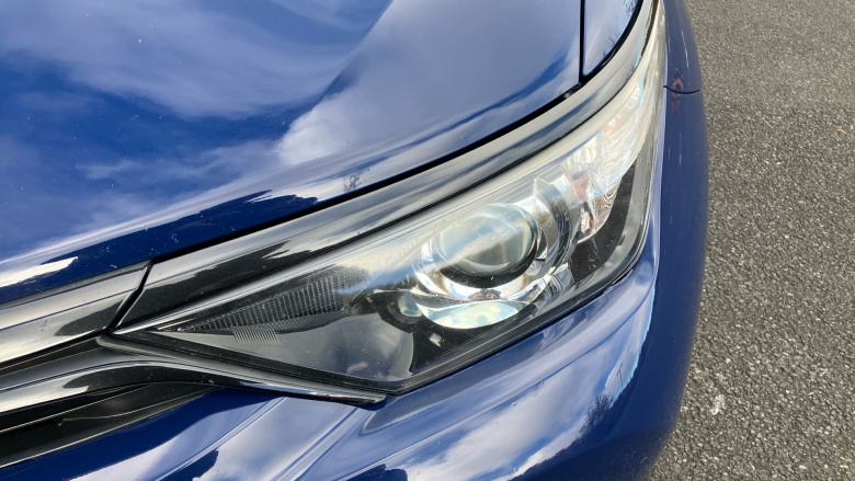 Toyota Auris 1.8 Hybrid Design TSS 5dr CVT [Nav] Hybrid Hatchback